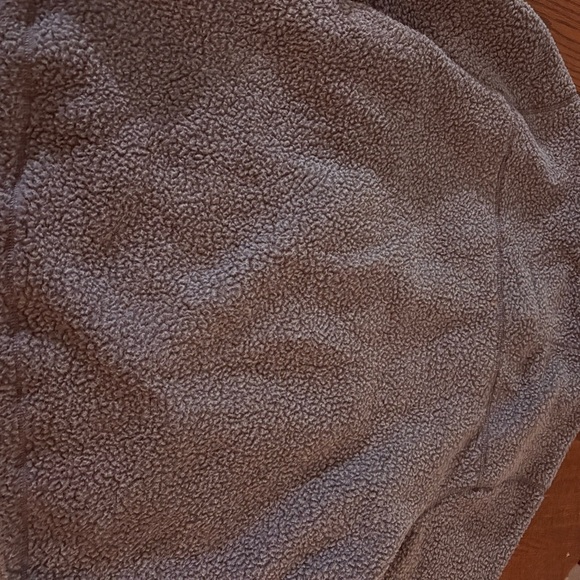 Carhartt Heather Gray Sherpa Pullover - Picture 5 of 5